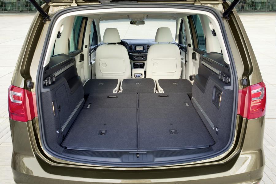  Seat Alhambra 2010 года  (фото 18 из 113)